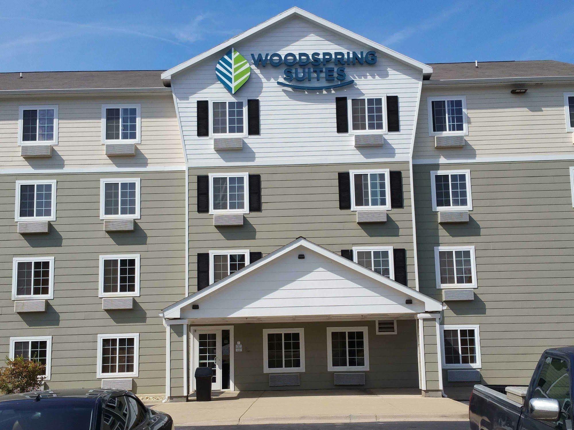 Woodspring Suites Louisville Southeast Forest Hills Extérieur photo